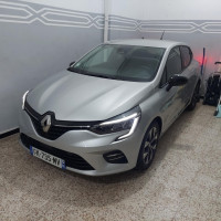 voitures-renault-clio-5-2024-el-harrach-alger-algerie