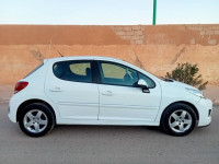 voitures-peugeot-207-2011-el-guerrara-ghardaia-algerie