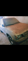 voitures-toyota-hilux-2004-mostaganem-algerie