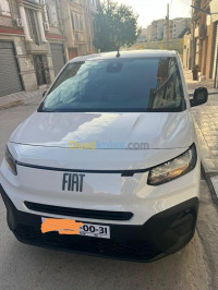 voitures-fiat-doblo-2024-skikda-algerie