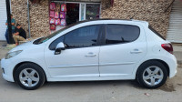 voitures-peugeot-207-2012-jijel-algerie