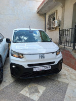 voitures-fiat-doblo-2024-nouveau-dz-constantine-algerie