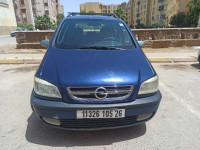 voitures-opel-zafira-2005-a-medea-algerie