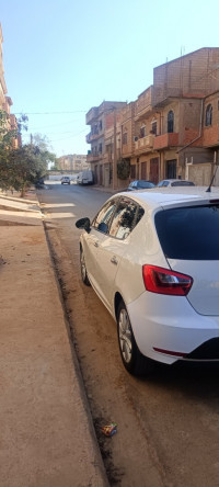 voitures-seat-ibiza-2013-fully-sidi-bel-abbes-algerie