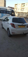 voitures-toyota-yaris-2012-touch-active-meftah-blida-algerie