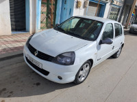 voitures-renault-clio-campus-2013-bye-bordj-bou-arreridj-algerie