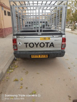 utilitaire-toyota-hilux-2012-rogassa-el-bayadh-algerie