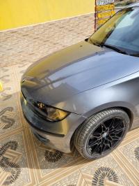 voitures-bmw-serie-1-2010-draria-alger-algerie