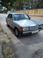 automobiles-mercedes-123-300d-1982-oued-rhiou-relizane-algerie