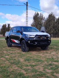 utilitaire-toyota-hilux-2023-gr-taya-setif-algerie