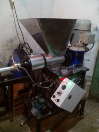 materiel-professionnel-machine-savonnette-lakhdaria-bouira-algerie