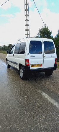 utilitaire-peugeot-partner-2012-bejaia-algerie