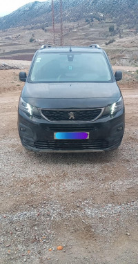 utilitaire-peugeot-partner-2022-batna-algerie