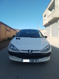 voitures-206-peugeot-2000-maatka-tizi-ouzou-algerie