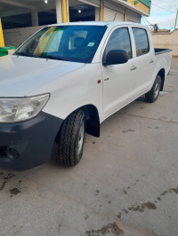 utilitaire-toyota-hilux-2014-legend-sc-4x2-aflou-laghouat-algerie