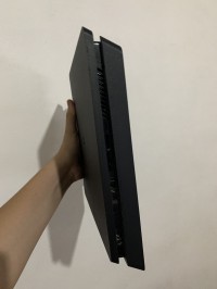 أجهزة-ألعاب-الفيديو-ps4-slim-قسنطينة-الجزائر