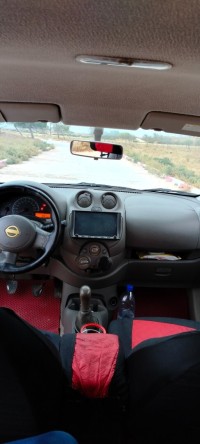 سيارات-nissan-sunny-2014-حاسي-بحبح-الجلفة-الجزائر