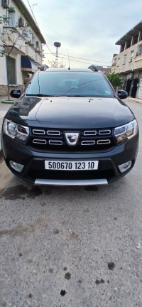 سيارات-dacia-sandero-2023-stepway-extreme-البويرة-الجزائر