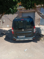 voitures-renault-kangoo-2024-stepway-chettia-chlef-algerie