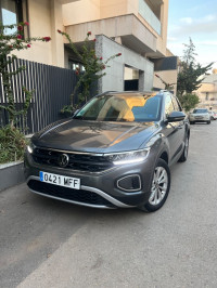 voitures-volkswagen-t-roc-2023-hydra-alger-algerie