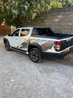 utilitaire-mitsubishi-l200-2023-bejaia-algerie