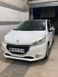 voitures-peugeot-208-2013-allure-aokas-bejaia-algerie