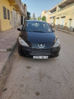 moyenne-berline-peugeot-307-2006-ain-deheb-tiaret-algerie