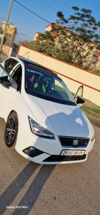 voitures-seat-ibiza-2018-high-plus-kit-fr-blida-algerie