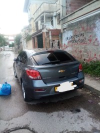 سيارات-chevrolet-cruze-2017-notchback-البليدة-الجزائر