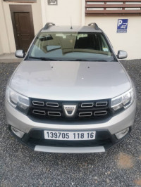 voitures-dacia-sandero-2018-medea-algerie