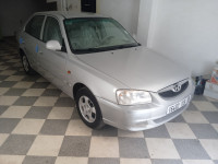 voitures-hyundai-accent-2015-bouira-algerie