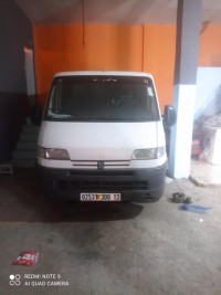 voitures-peugeot-boxer-2000-tlemcen-algerie