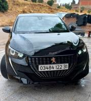 citadine-peugeot-208-2022-allure-mascara-algerie