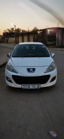 voitures-peugeot-207-2012-khemis-el-khechna-boumerdes-algerie