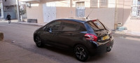 voitures-peugeot-208-2015-merouana-batna-algerie