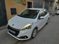 voitures-peugeot-208-2016-dar-el-beida-alger-algerie