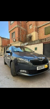 سيارات-skoda-fabia-2019-ambition-قصر-الشلالة-تيارت-الجزائر
