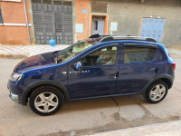 voitures-dacia-sandero-2017-stepway-mchedallah-bouira-algerie