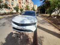 voitures-opel-astra-2024-blida-algerie