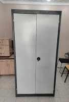 closets-arrangement-armoire-metallique-haute-qualite-superieure-ghardaia-algeria