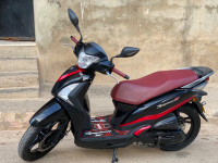 motos-et-scooters-sym-st-2023-gdyel-oran-algerie