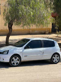 voitures-renault-clio-2-2002-chlef-algerie