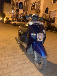 motos-et-scooters-vms-cuxi-1-2023-khraissia-alger-algerie