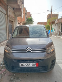 voitures-citroen-berlingo-2019-tole-niveau-2-barika-batna-algerie