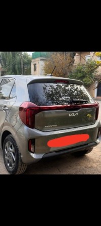 سيارات-kia-pocanto-2025-tt-option-أقبو-بجاية-الجزائر