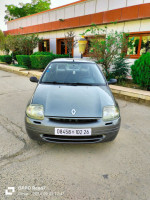 voitures-renault-clio-classique-2002-algerie