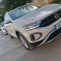 voitures-volkswagen-t-roc-2023-life-reghaia-alger-algerie