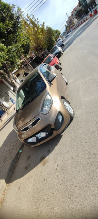 voitures-kia-picanto-2014-pop-khemis-el-khechna-boumerdes-algerie