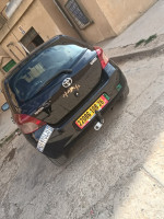 voitures-toyota-yaris-2008-ain-boucif-medea-algerie