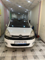 voitures-citroen-berlingo-multispace-2014-batna-algerie